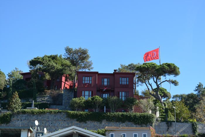 Salonae hoping to resume